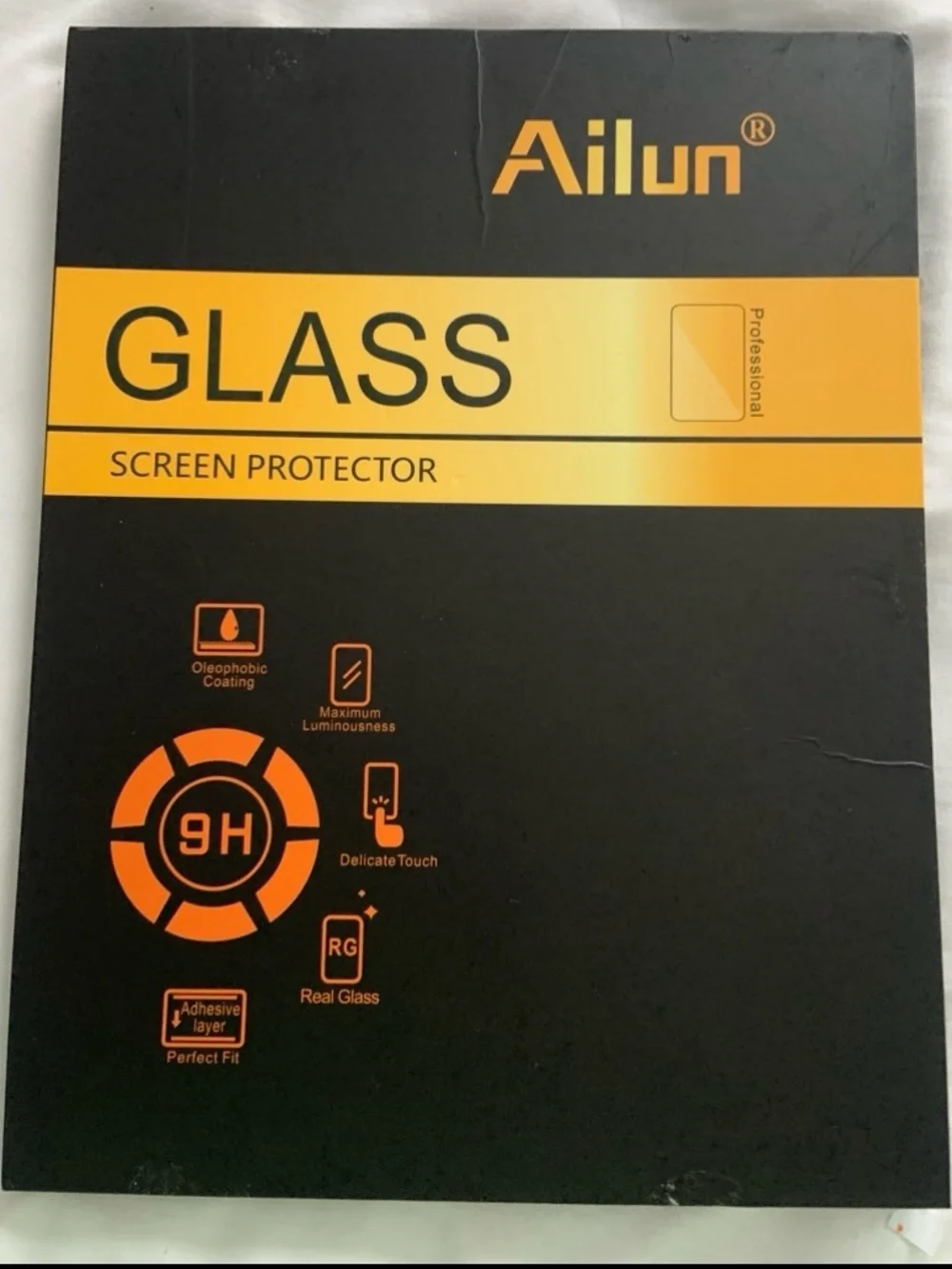Ailun Black and Gold Glass Screen Protector
